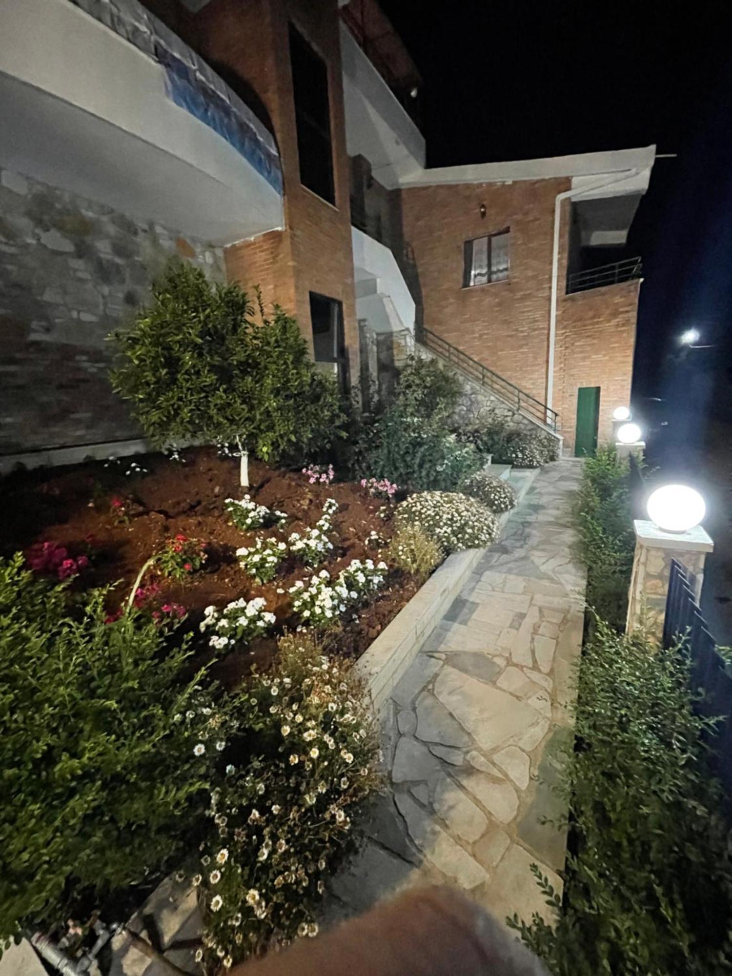 Hotel Kappa3 Villas Kanine Kültér fotó