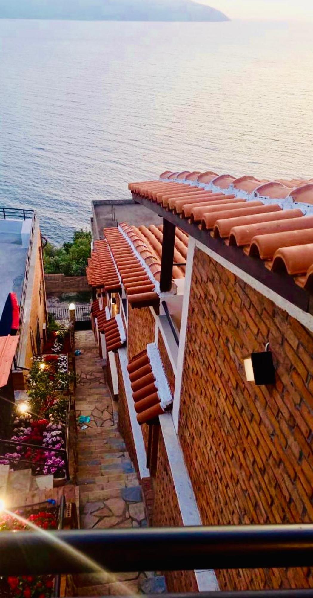 Hotel Kappa3 Villas Kanine Kültér fotó